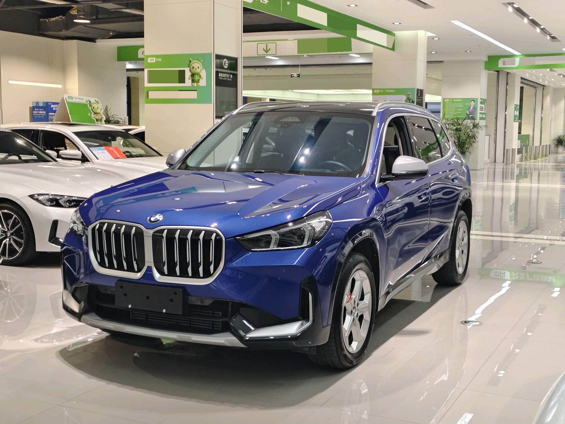 BMW X1 2024 BMW X1 2024 car image