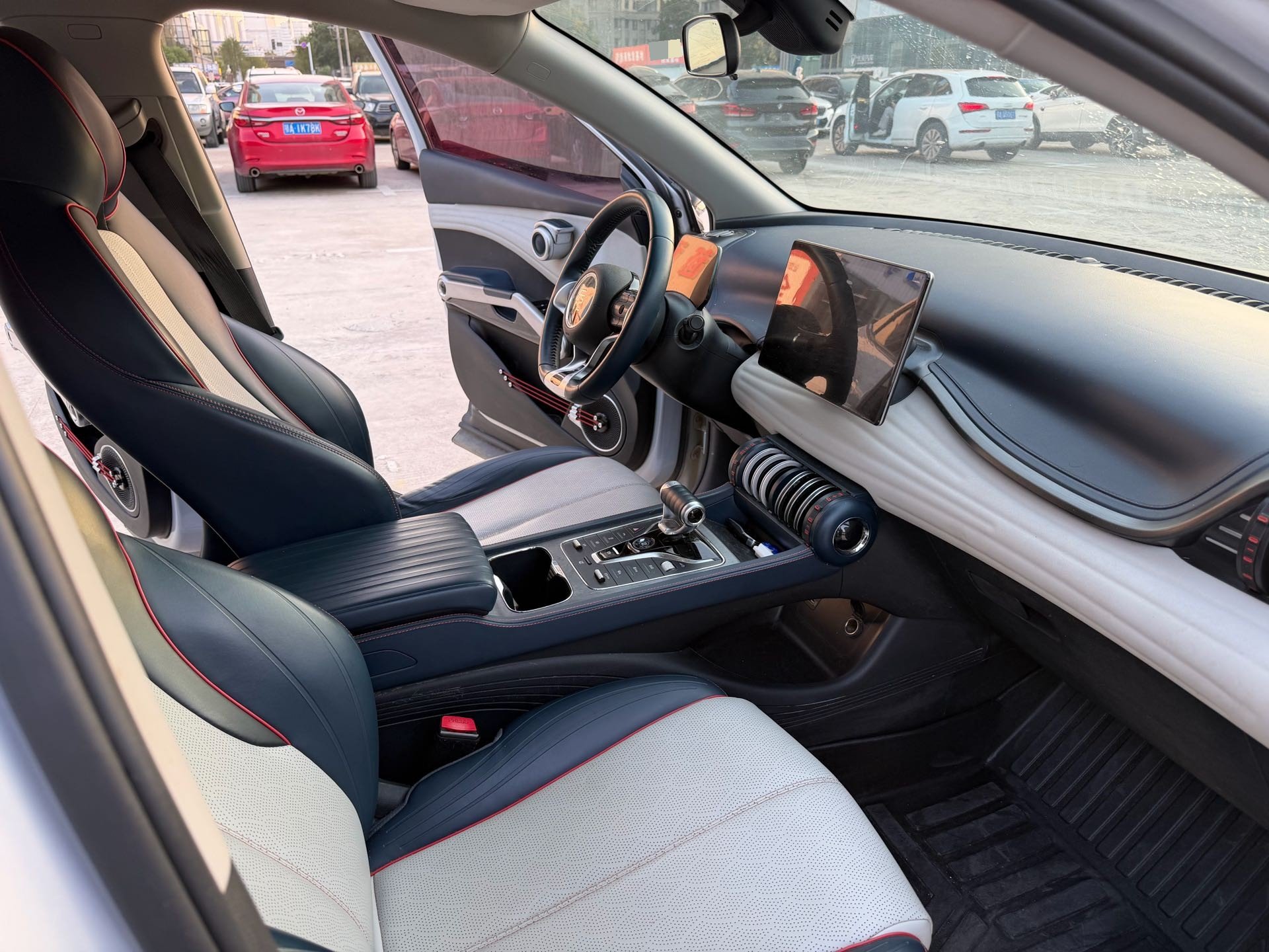 BYD Yuan Plus 2023 صورة سيارة #10