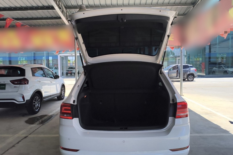 Volkswagen Santana 2021 car image #21