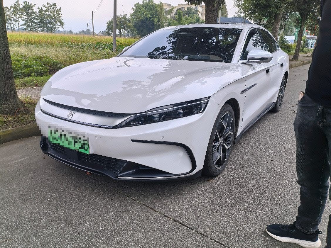 比亚迪 汉 2023 比亚迪 汉 2023 汽车图片