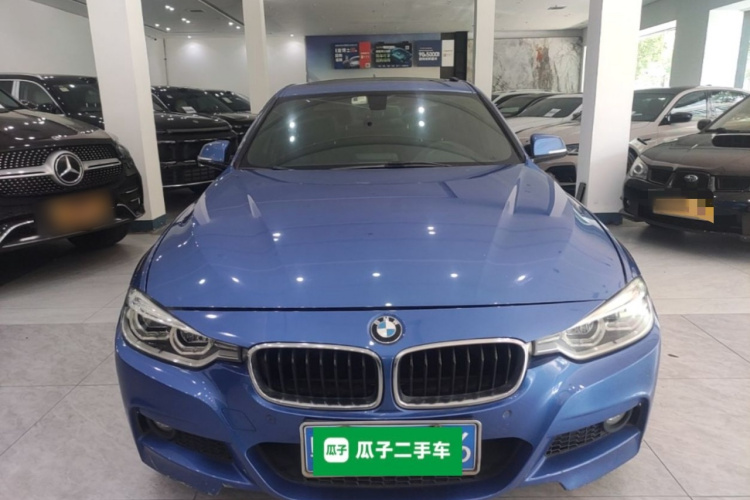 BMW 3 Series 2018 #3 BMW 3 Series 2018 car image #3