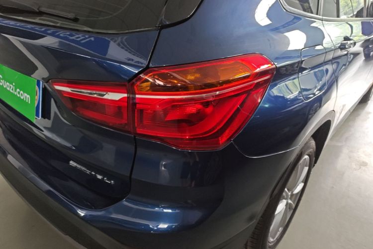 BMW X1 2019 #8 BMW X1 2019 car image #8