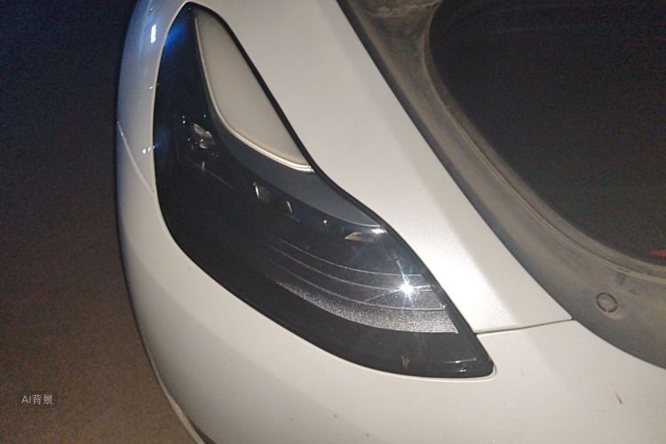Tesla Model Y 2024 car image #8