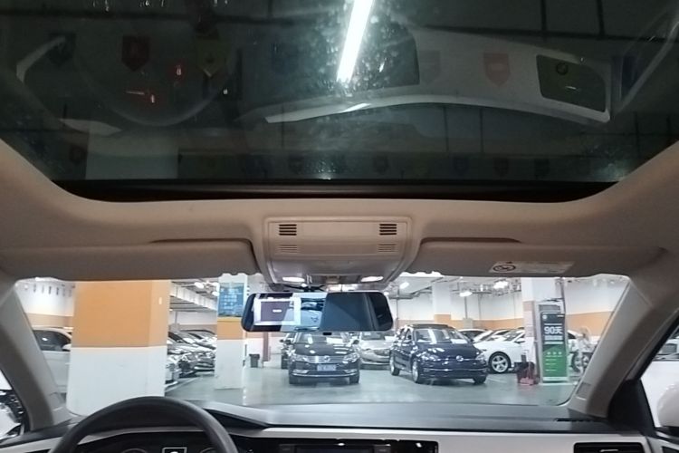 Volkswagen Polo 2021 car image #18