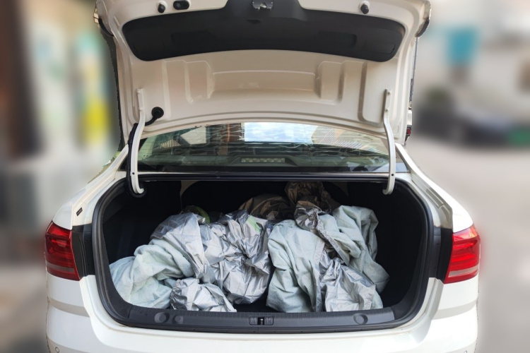 Volkswagen Lavida 2016 car image #17
