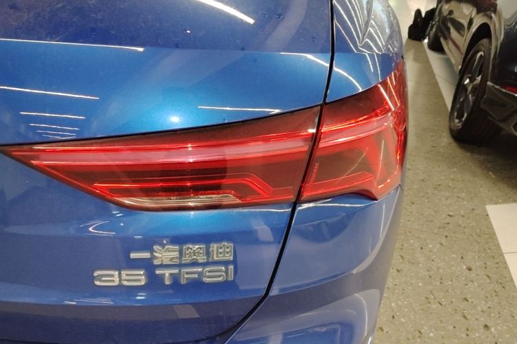 Audi Q3 2020 #8 Audi Q3 2020 car image #8