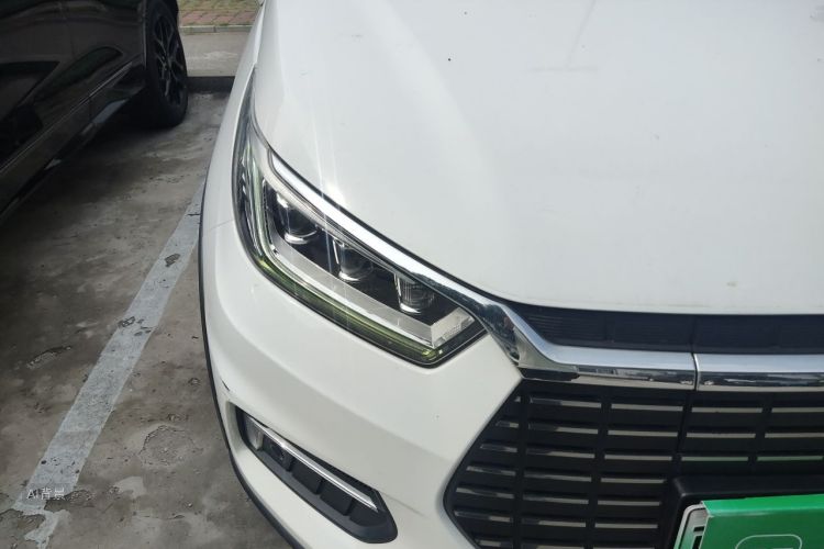 BYD Yuan New Energy 2019 #8 BYD Yuan New Energy 2019 изображение автомобиля #8