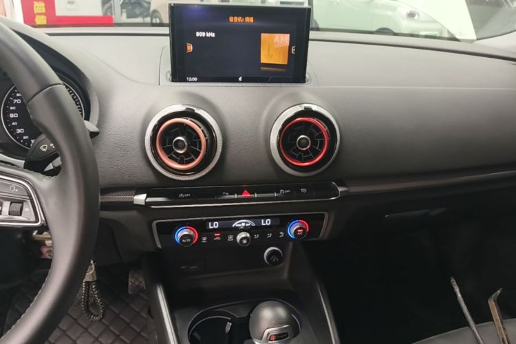 Audi A3 2018 #13 Audi A3 2018 car image #13