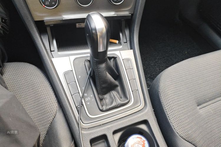 Volkswagen Golf 2015 #16 Volkswagen Golf 2015 car image #16