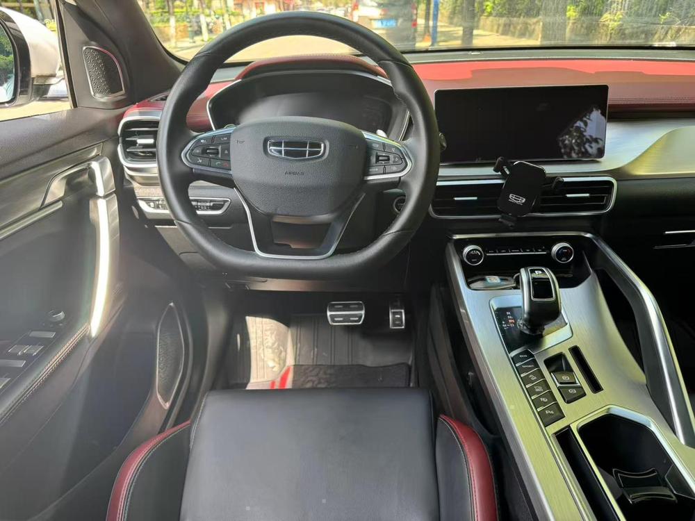 GEELY Coolray 2018 car image #8
