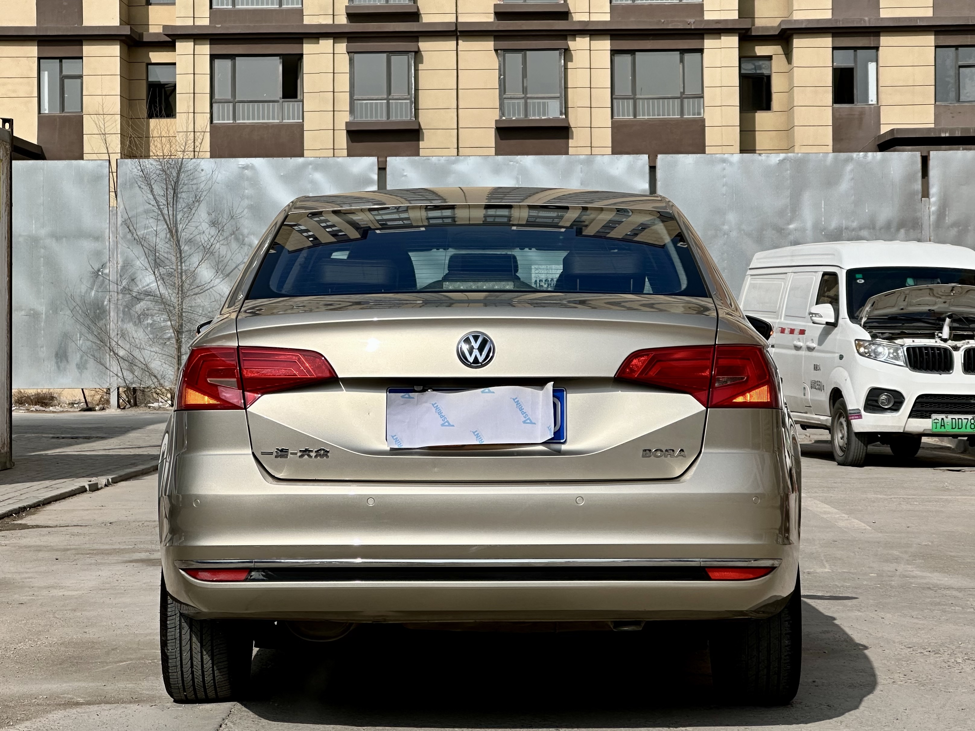 Volkswagen Bora 2017 car image #10