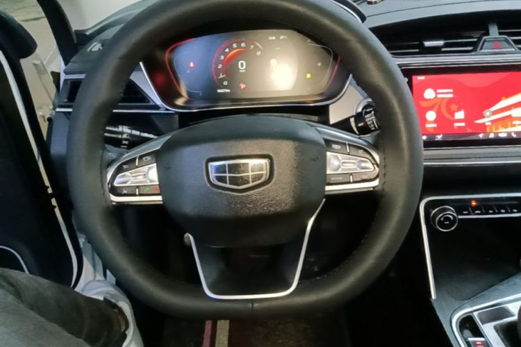 GEELY Binray 2019 imagem de carro #11