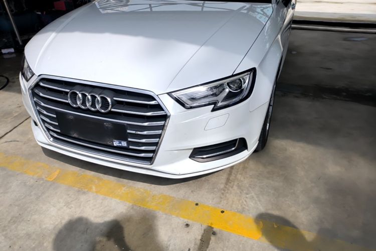 Audi A3 2020 car image #23