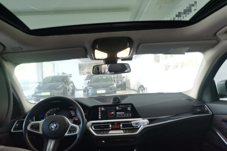 BMW 3 Series 2022 #20 BMW 3 Series 2022 car image #20