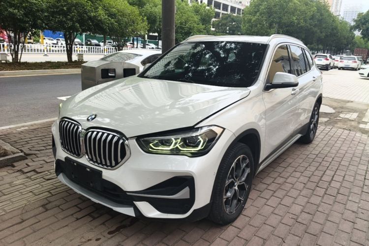 BMW X1 2020 car image #2