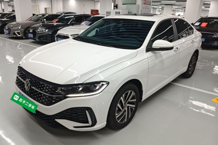 Volkswagen Lavida 2024 car image #2