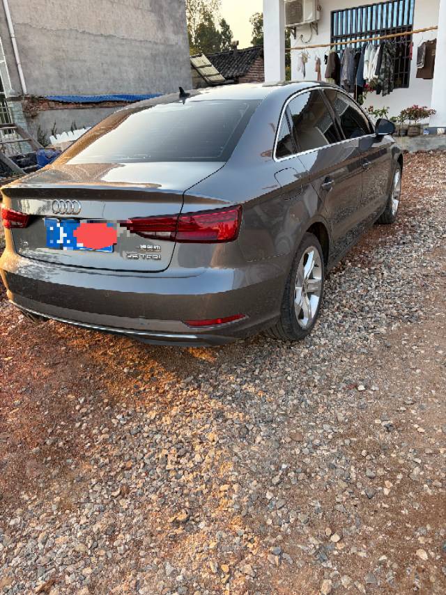 Audi A3 2020 immagine di auto #2