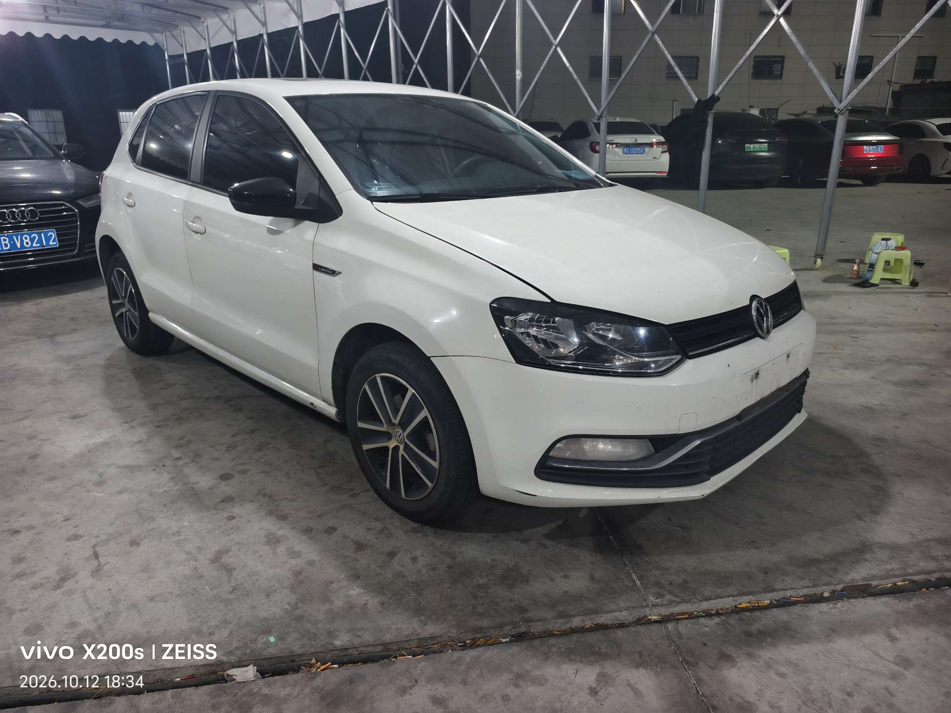 Volkswagen Polo 2015 car image #3