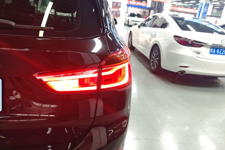 BMW X1 2017 car image #8