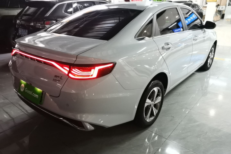 GEELY Emgrand L HiP 2024 صورة سيارة #7