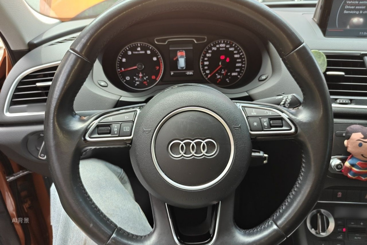 Audi Q3 2015 #12 Audi Q3 2015 car image #12