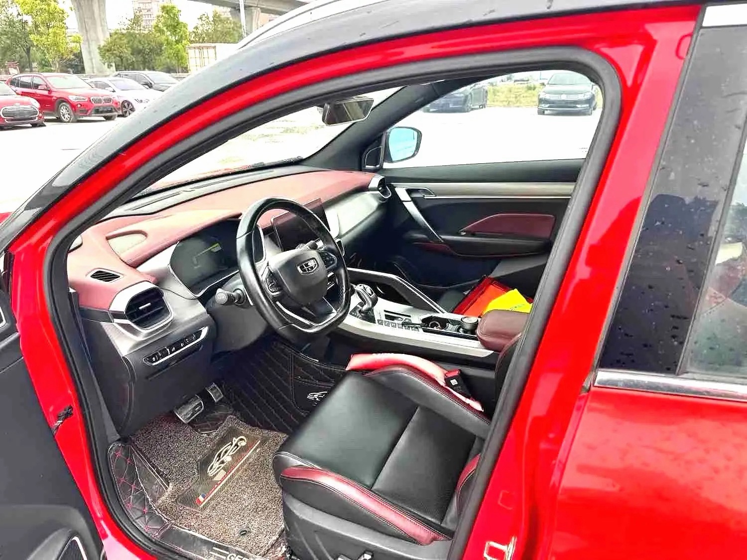 GEELY Coolray 2019 #4 GEELY Coolray 2019 car image #4