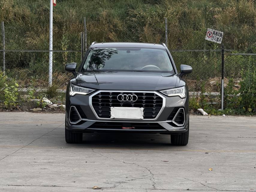 Audi Q3 2022 #4 Audi Q3 2022 car image #4
