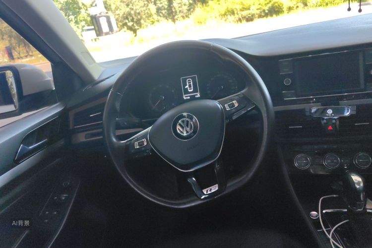 Volkswagen Bora 2019 car image #12