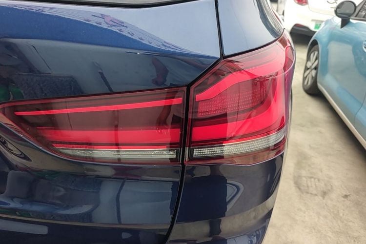 BMW X1 2021 car image #8
