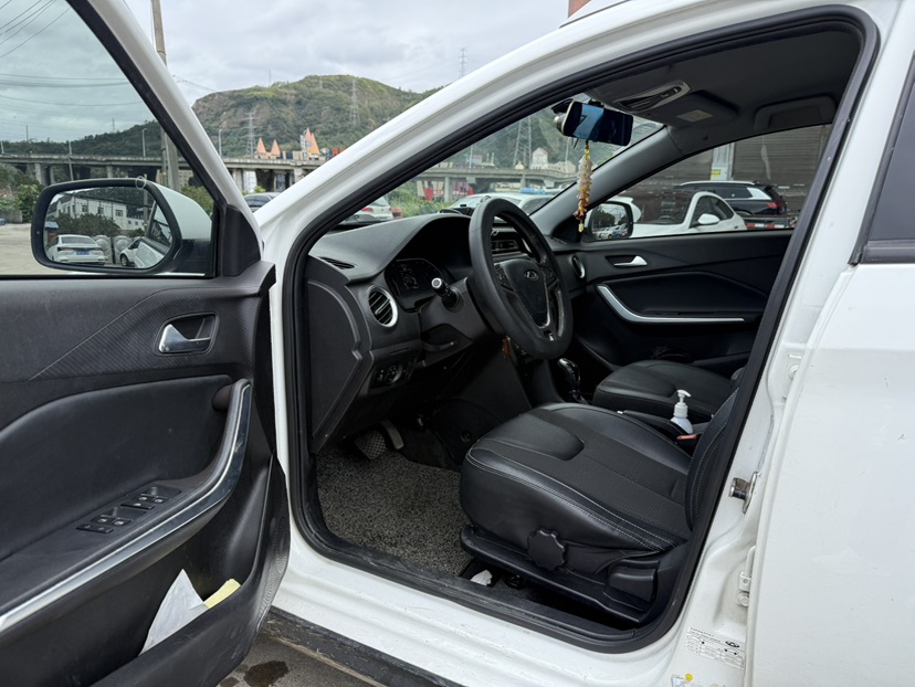 Chery Tiggo 3x 2019 immagine di auto #5