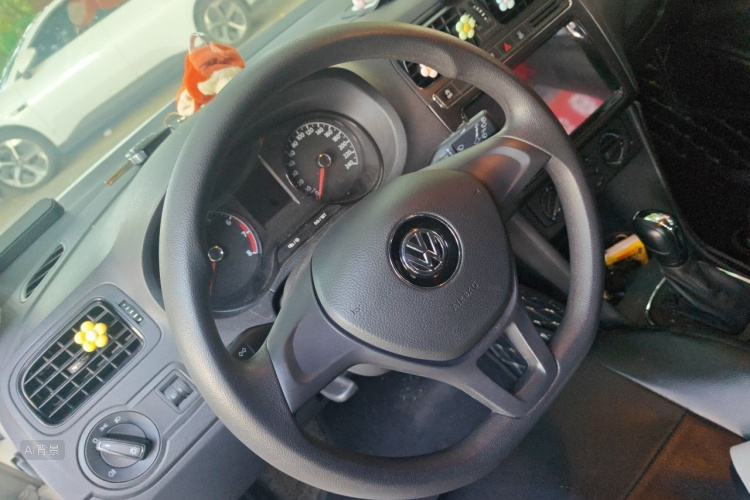 Volkswagen Polo 2018 #12 Volkswagen Polo 2018 car image #12