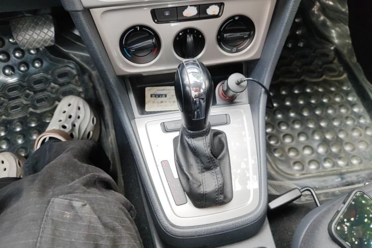 Volkswagen Lavida 2015 #14 Volkswagen Lavida 2015 صورة سيارة #14