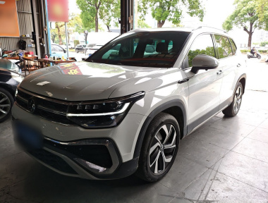 Volkswagen Tharu 2023 car image 
