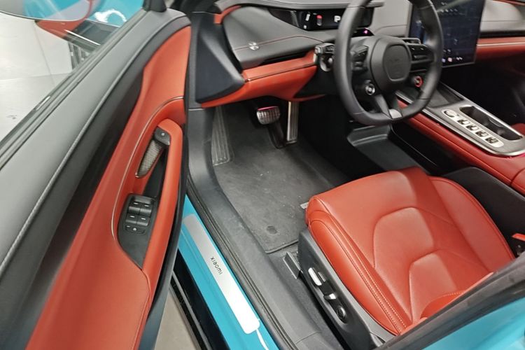MI SU7 2024 car image #16