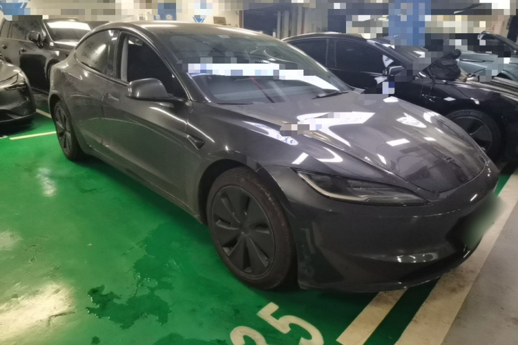 Tesla Model 3 2025 #6 Tesla Model 3 2025 car image #6