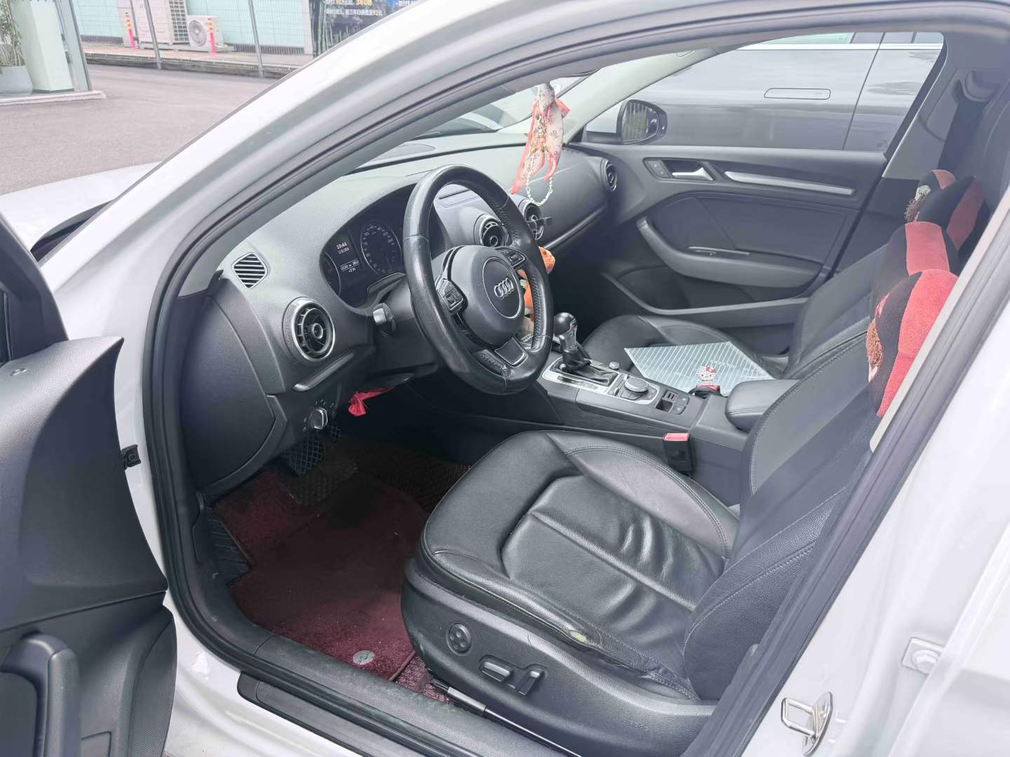 Audi A3 2015 car image #2