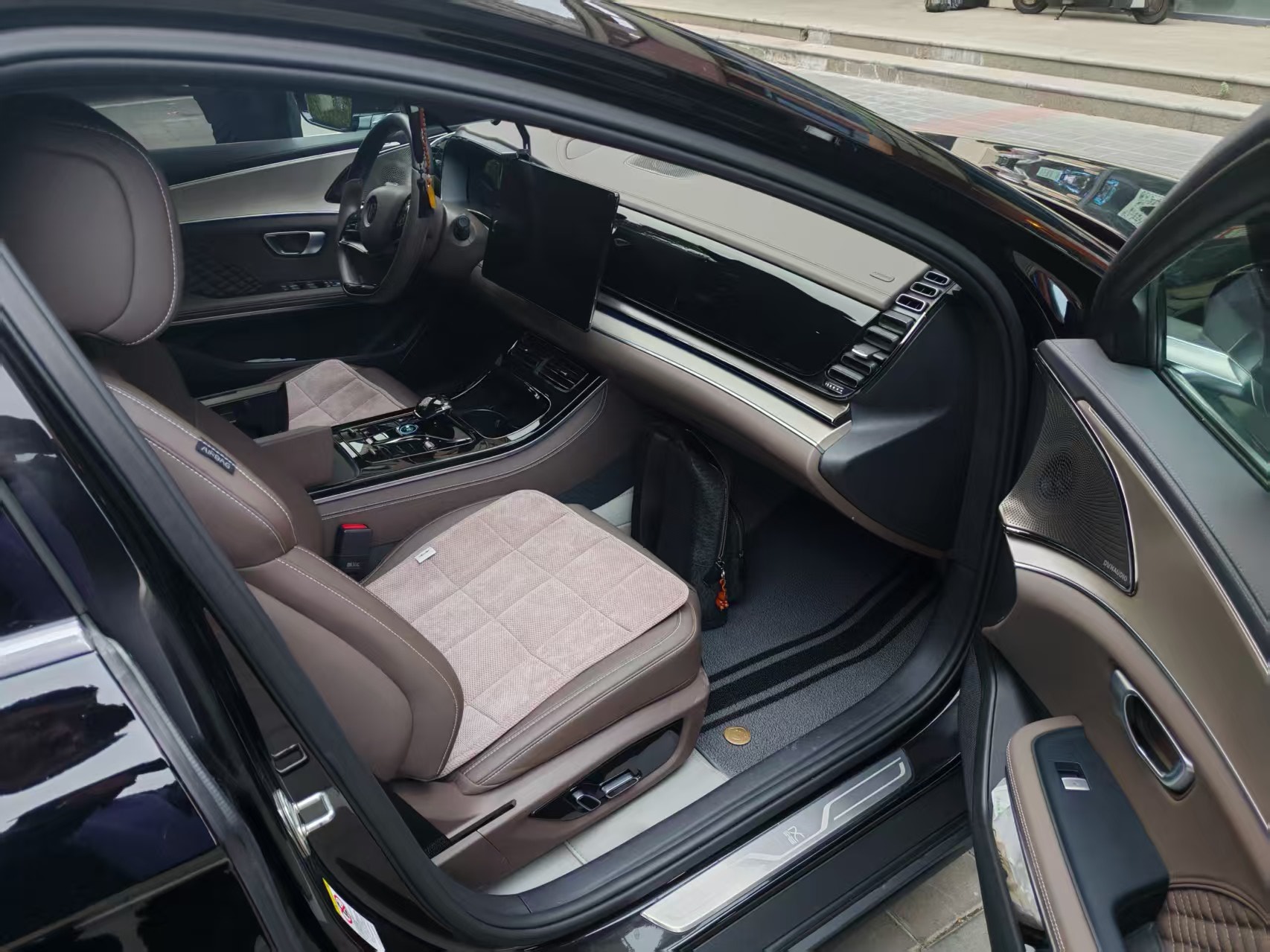 BYD Han 2023 изображение автомобиля #6