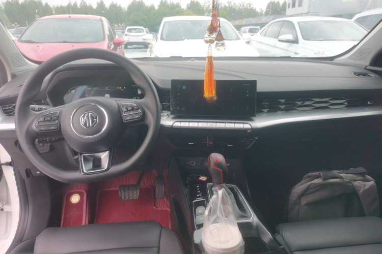 MG 5 2024 image de voiture #10