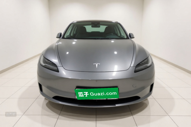Tesla Model 3 2026 #3 Tesla Model 3 2026 car image #3