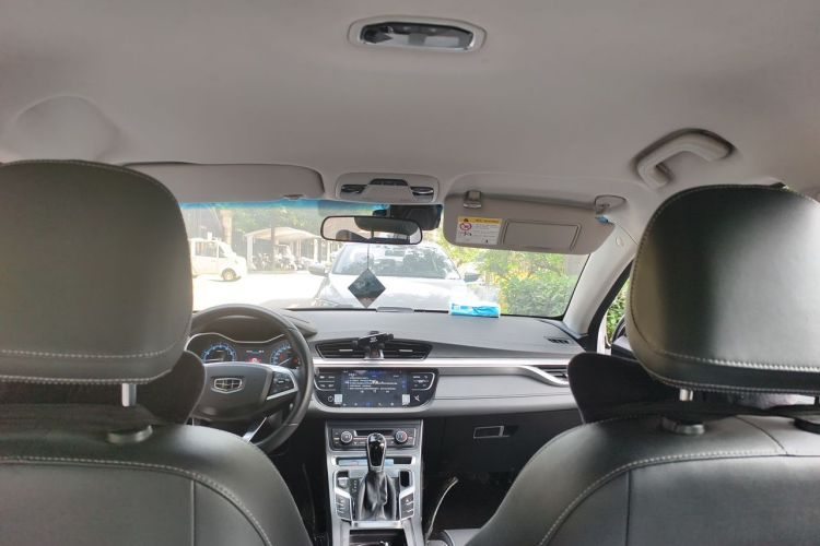 GEELY Emgrand 2019 #16 GEELY Emgrand 2019 car image #16
