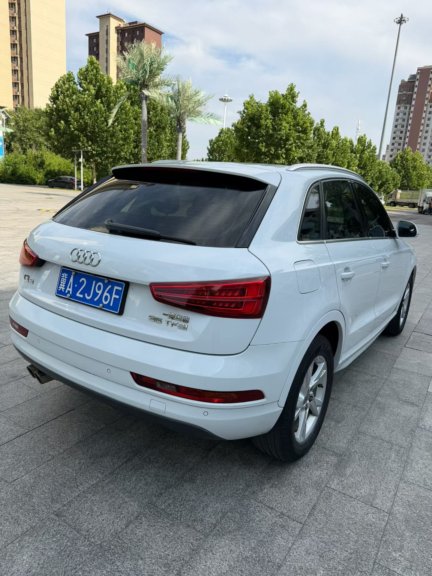 Audi Q3 2018 #10 Audi Q3 2018 car image #10