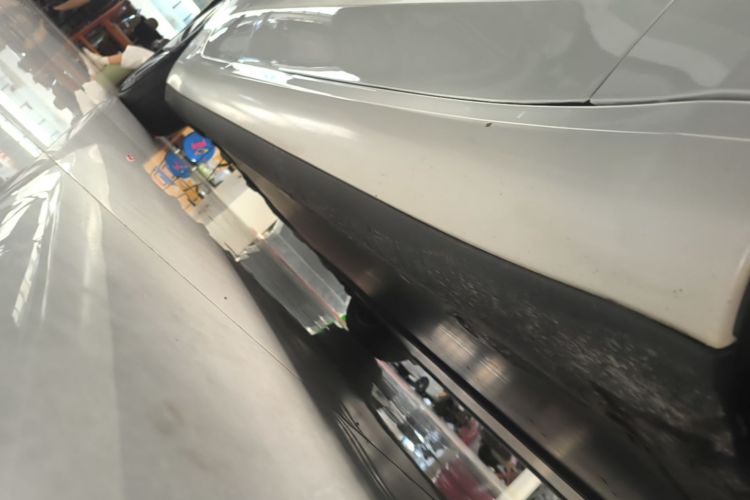 Tesla Model 3 2024 car image #26