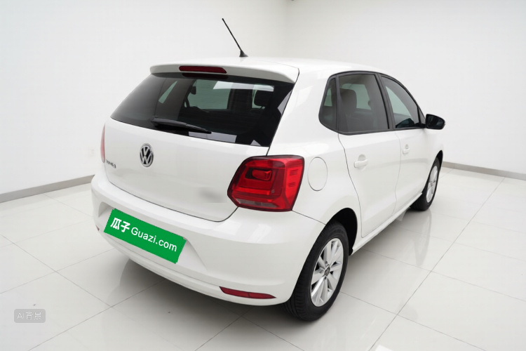 Volkswagen Polo 2017 car image #7