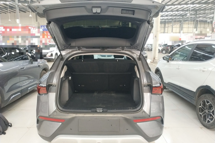 比亚迪 元PLUS 2025 汽车图片 #19