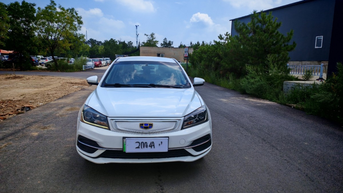 GEELY Emgrand New Energy 2019 #4 GEELY Emgrand New Energy 2019 car image #4
