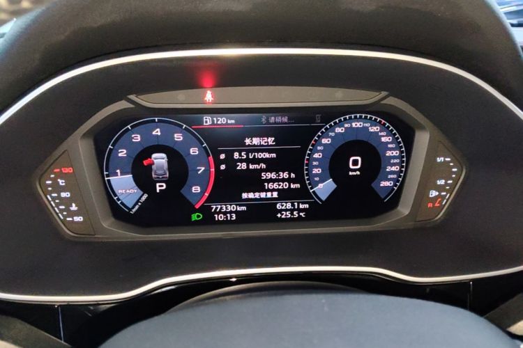 Audi Q3 2019 #12 Audi Q3 2019 car image #12