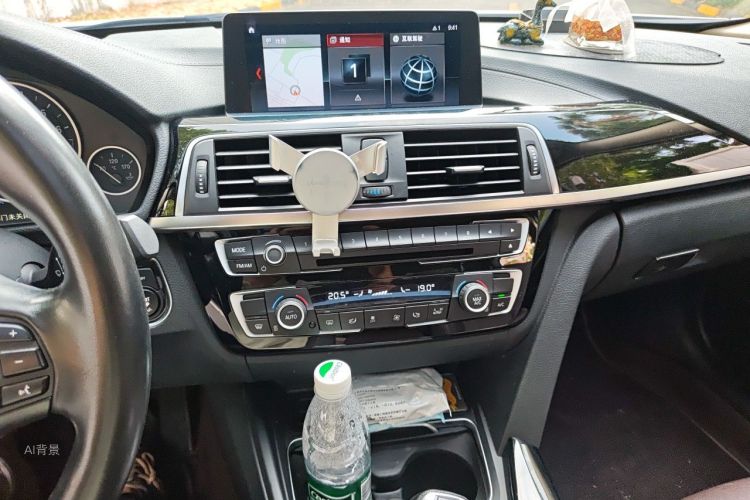 BMW 3 Series 2018 #15 BMW 3 Series 2018 car image #15