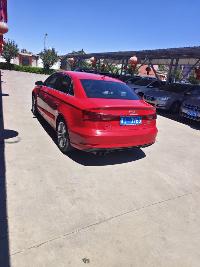 Audi A3 2018 car image #5