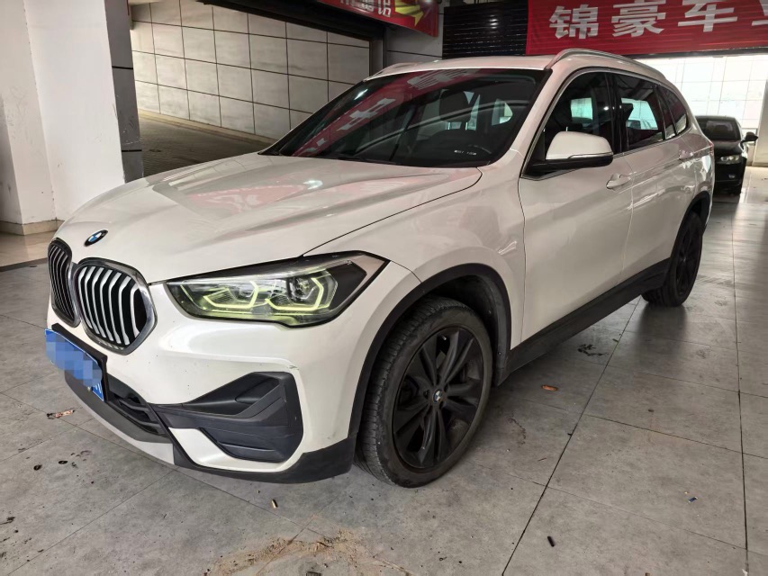 BMW X1 2021 car image 