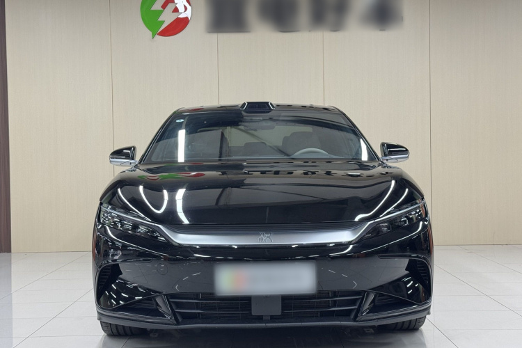 BYD Han 2025 car image #3